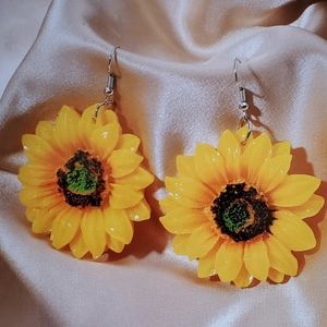 Sunflower's Yellow Pendant Earings